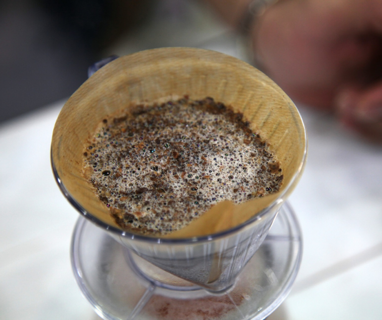 What is Coffee Bloom (Why & How to Bloom Coffee) Coffee Informer